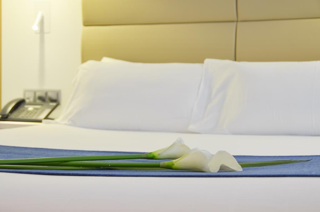 Hotel Miau Madrid Luaran gambar