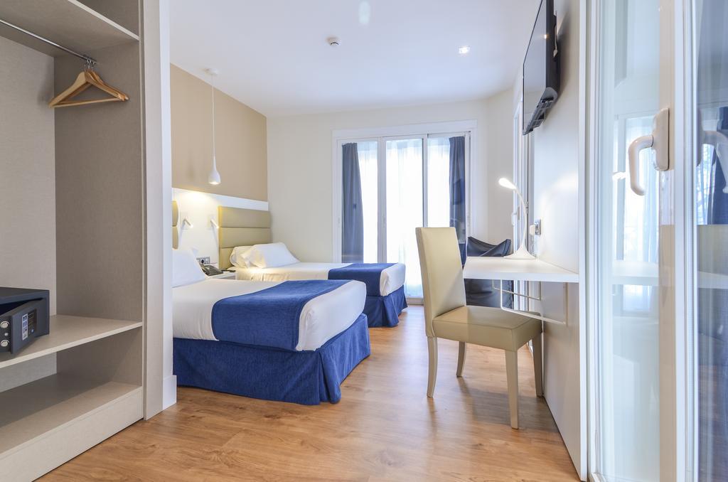 Hotel Miau Madrid Luaran gambar